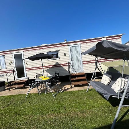 ホテル The Samanda Van Newport Caravan Park ヘムズビー エクステリア 写真