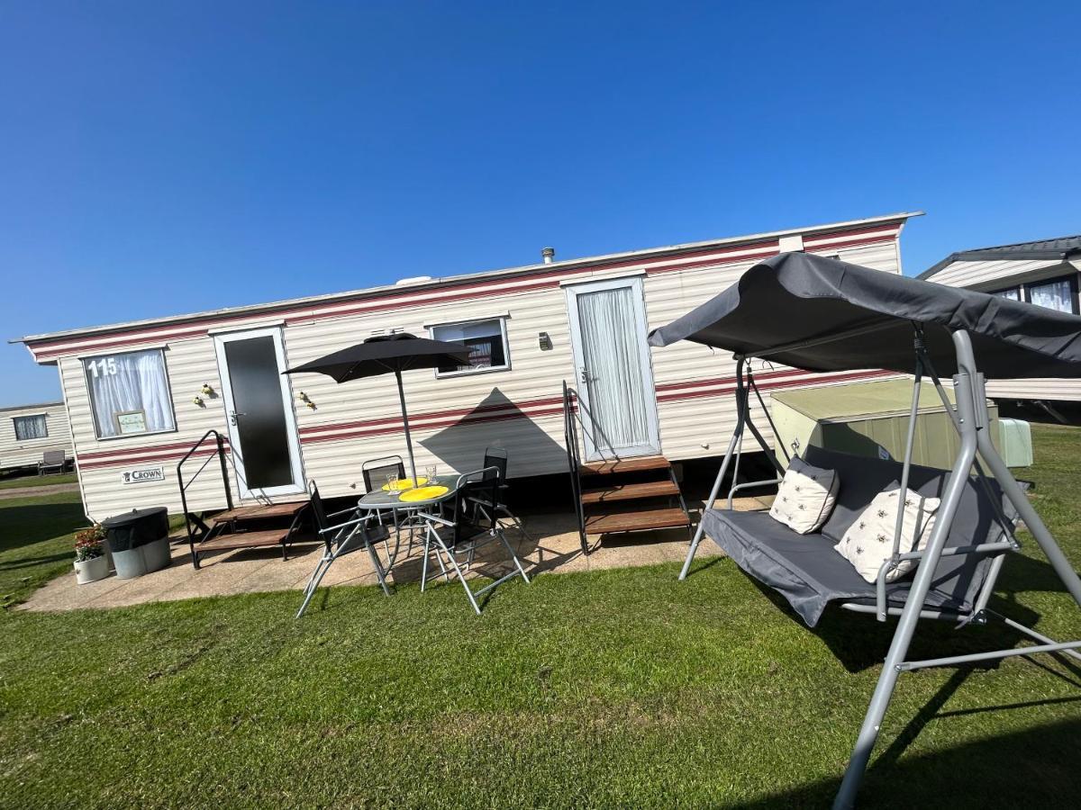 ホテル The Samanda Van Newport Caravan Park ヘムズビー エクステリア 写真