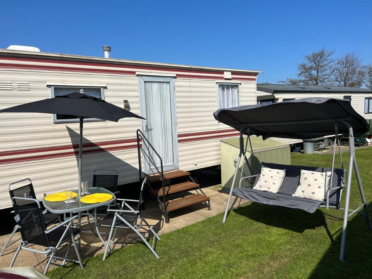 ホテル The Samanda Van Newport Caravan Park ヘムズビー エクステリア 写真